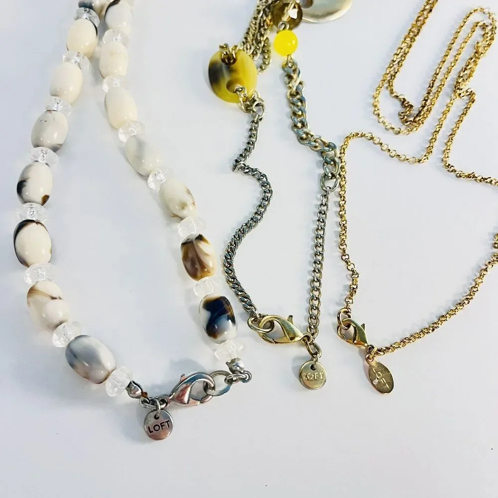 Lot Of 3 Ann Taylor Loft Long Necklace‎ Gray White Green Purple Orange